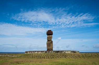 Ahu Koteriku, Moai Tahai törensel köyü, Paskalya Adası, Kasım 2025