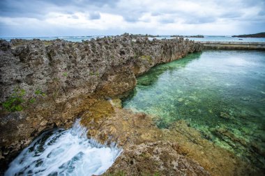 Miyakojima 'daki Shigira Sahili