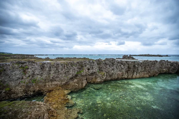 Miyakojima 'daki Shigira Sahili