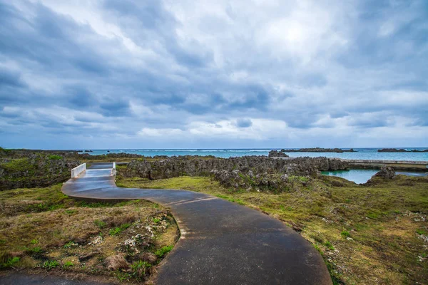 Miyakojima 'daki Shigira Sahili