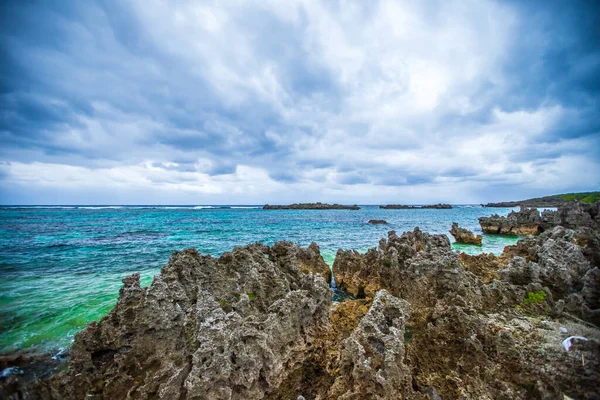 Miyakojima 'daki Shigira Sahili