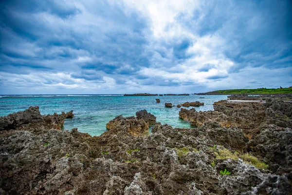 Miyakojima 'daki Shigira Sahili