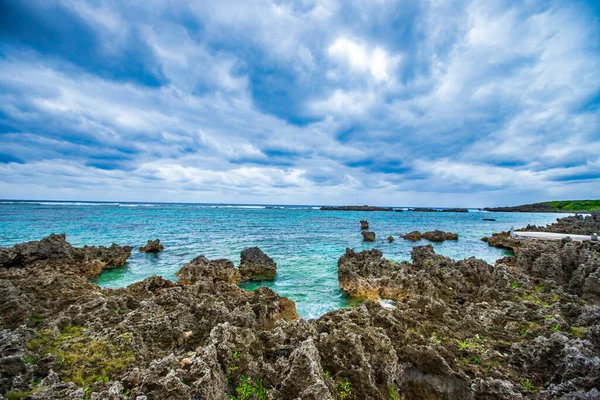 Miyakojima 'daki Shigira Sahili