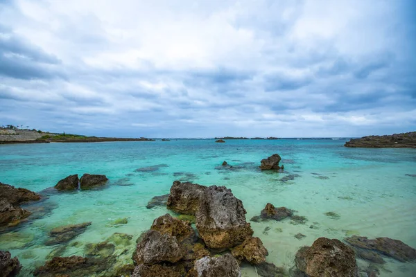 Miyakojima 'daki Shigira Sahili