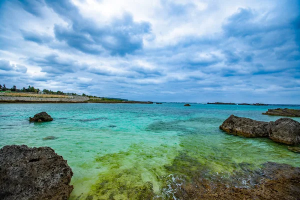 Miyakojima 'daki Shigira Sahili