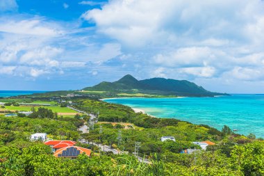 Okinawa 'daki Ishigaki Adası Tamatorizaki Gözlemevi' nden muhteşem bir manzara.