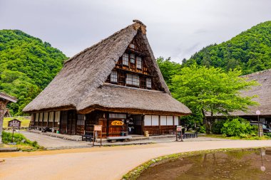 Gokayama - Suganuma Köyü Sahnesi