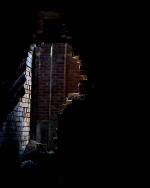 Eski bir kırsal enerji santralinin keşfi