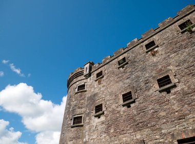 Eski Kelt kale duvarları, İrlanda 'daki Cork City hapishanesi. Kale, kale arkaplanı