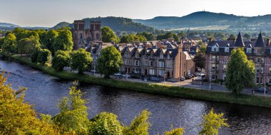 Ness, Inverness, İskoçya, İngiltere 'nin kıyısındaki St. Andrew Katedrali