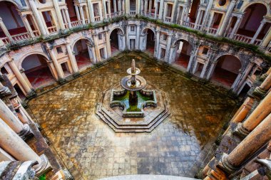 Diogo do Torralva 'nın büyük manastırı Tapınak Şövalyeleri Kongresi, Tomar, Centro Bölgesi, Portekiz, Avrupa