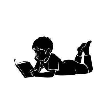 Genç bir çocuğun silueti bir kitaba dalmış, karnının üzerinde rahatça yatıyor, çocukluk öğrenme ve rahatlamanın klasik bir duruşu..