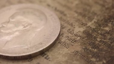 Tarihi Rus İmparatorluğu gümüş 1 Ruble parasının makro atışı..