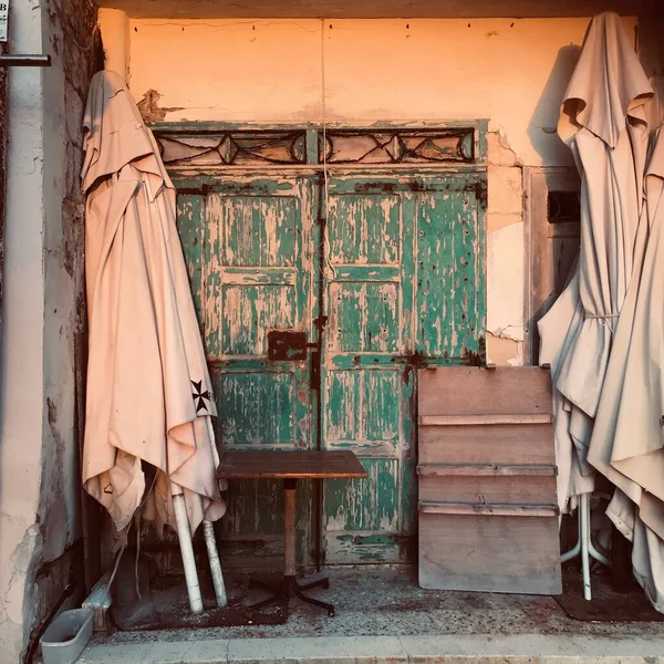 Malta 'da eşsiz bir ara sokak.