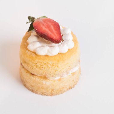 GCC 'den Victoria keki.