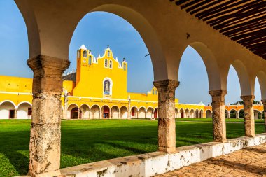 San Antonio de Padua Manastırı Izamal, Yucatan.