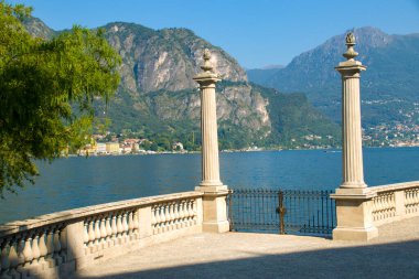 Como Gölü, Bellagio, Lombardy, İtalya 'da Villa Melzi. Melzi Villa ve onun muhteşem bahçeleri Como Gölü kıyısında, Bellagio, Lombardy, İtalya.