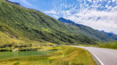 Silvretta (Hochalpenstrasse), Avusturya 'nın Alplerdeki Silvretta dağını geçer. Avusturya Alpleri 'ndeki Silvretta Hochalpenstrasse geçidi muhteşem manzaralı Vorarlberg.