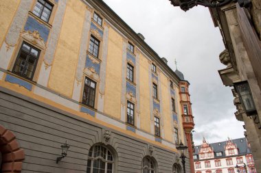 Almanya 'nın tarihi Coburg şehrindeki muhteşem şehir manzarası. Coburg, Almanya 'da Kuzey Bavyera (Yukarı Franconia bölgesi)' da yer alan tarihi bir şehirdir..