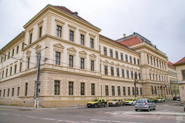 Aiud şehri, Alba County, Romania.Aiud, Transilvanya 'da hızla gelişen bir kültür merkezi ve stratejik ulaşım merkezi olarak kabul edilen Alba County' de bulunan bir belediyedir..