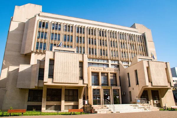 Romanya 'nın Iasi kentinde Adalet Sarayı (Palatul de Justitie)