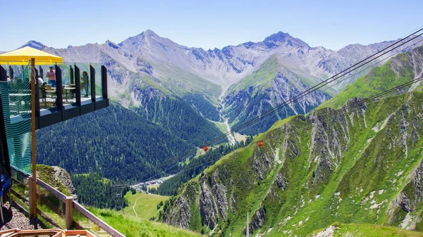 Samnaun Kayak Tesisindeki Twinliner Cableway, İsviçre