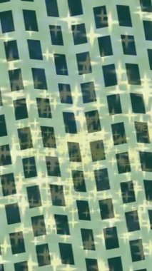 Benzersiz dijital hareket grafiklerine sahip yaratıcı sinematik projeler için yumuşak animasyon yüzeyi