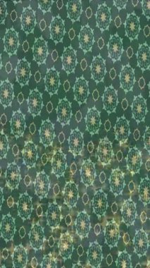 Yaratıcı video düzenleme film tasarımı için benzersiz hareket grafikleri biçimi giriş hareketi video pro