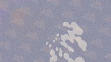 Yaratıcı video düzenleme film tasarımı için benzersiz hareket grafikleri biçimi giriş hareketi video pro