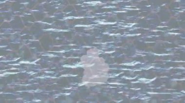 Yaratıcı video düzenleme film tasarımı için benzersiz hareket grafikleri biçimi giriş hareketi video pro