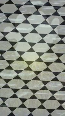 Yaratıcı video düzenleme film tasarımı için benzersiz hareket grafikleri biçimi giriş hareketi video pro