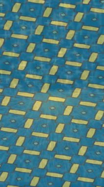 Benzersiz dijital animasyon tarzı grafikleri olan yaratıcı ortam tasarımı için yenilikçi hareket dokusu