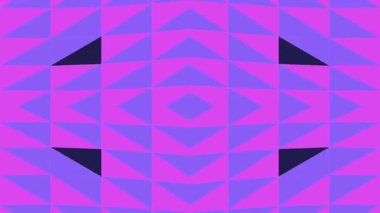 Sürekli yer değiştiren, dinamik ve çekici bir görsel deneyim yaratan canlı mor ve mavi üçgenler dizisini içeren büyüleyici soyut geometrik desen..