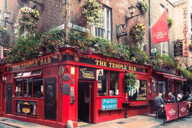 Dublin, İrlanda, 2022-09-21. Dublin 'deki ünlü bar, tapınak barı. Fotoğraf: Jean-Marc VİGNERES