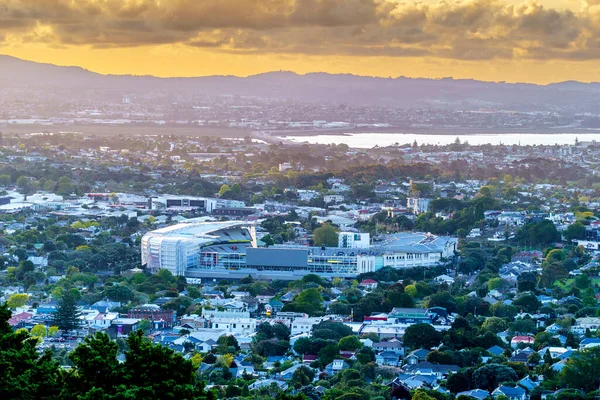 Yeni Zelanda, 2022-11-04. Auckland 'daki EDEN Park manzarası. Burası Jean-Marc ViGNERES 'in tüm siyahların oynadığı sembolik bir stadyum.