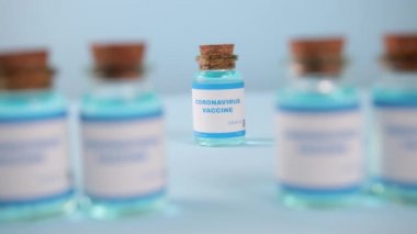 Moderna aşısını kapatın. Novavax, astrazeneca, biyoteknoloji, pfizer. Kapsamlı Aşı