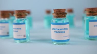 Koronavirüs aşısı covid-19 'un geliştirilmesi ve üretilmesi. Covid-19 koronası