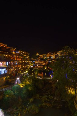 Geceleri Çin 'in Hunan eyaletinde Furong kasabası. Yüksek kalite fotoğraf