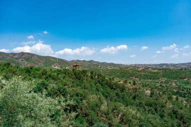 Dağların güzel manzarası