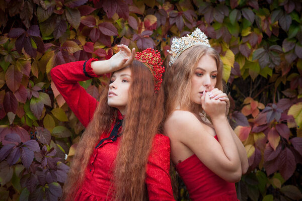 Russian girls are beautiful. Russian national traditions. Sisters in crowns. Wives from abroad. Girlfriends in red dresses. Fairy princesses.