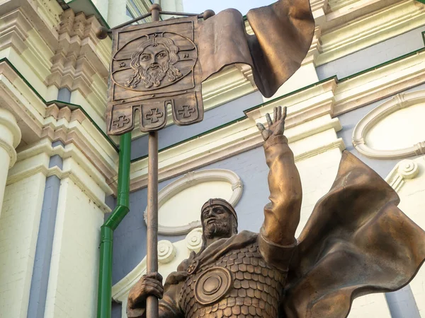 10.2020 Rusya, Tula. Büyük Rus Prensi Dmitry Donskoy 'un Kremlin' de dikilen anıtı.
