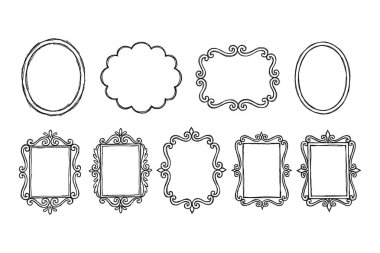 Dokuz tane siyah beyaz karalama tarzı çerçeve. Süslü, barok ve rococo tarzı dekoratif kenarların yanında basit oval ve istiridyeli şekiller içerir. İzole vektör illüstrasyonu.