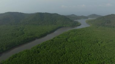 Tayland adası nehri