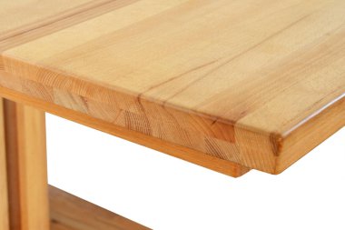 Tahta masa yüzeyi. Doğal ahşap mobilyalar yakın plan fotoğraf arkaplanı. Sağlam ahşap masa ve bacaklar. Eko mobilya üretimi, üretim