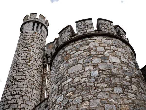 Eski Kelt kale kulesi, İrlanda 'daki Blackrock kalesi. Blackrock Gözlemevi Kalesi şeffaf arka plan png illüstrasyonu üzerine