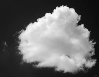 Siyah arka plan üzerinde yüksek çözünürlüklü fotoğraf izole kabarık beyaz bulut