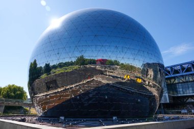 Paris La Villette 'in Jeodu