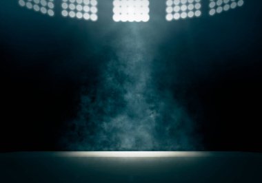 Duman ve spot ışıklarıyla sahne