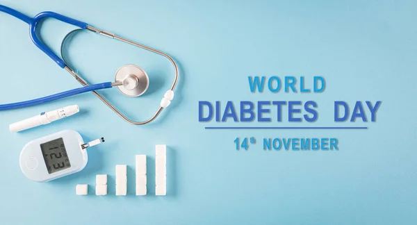 Conceito Mundial Consciência Dia Diabetes Estetoscópio Com Conjuntos Medidor Glicose — Fotografia de Stock