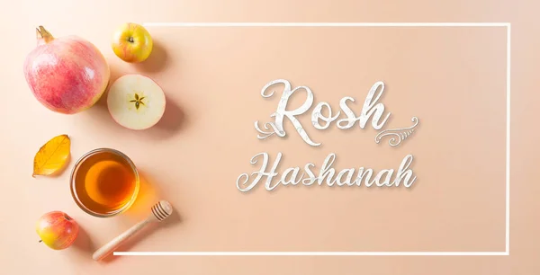 Rosh Hashanah Yahudi Yeni Yıl Tatili Pastel Arka Planda Geleneksel — Stok fotoğraf